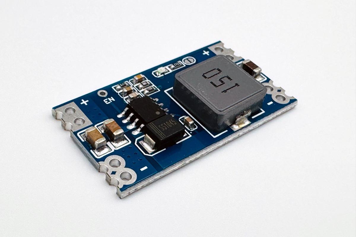Понижающий DC-DC преобразователь MINI-560 PRO, 5 В, 5 А